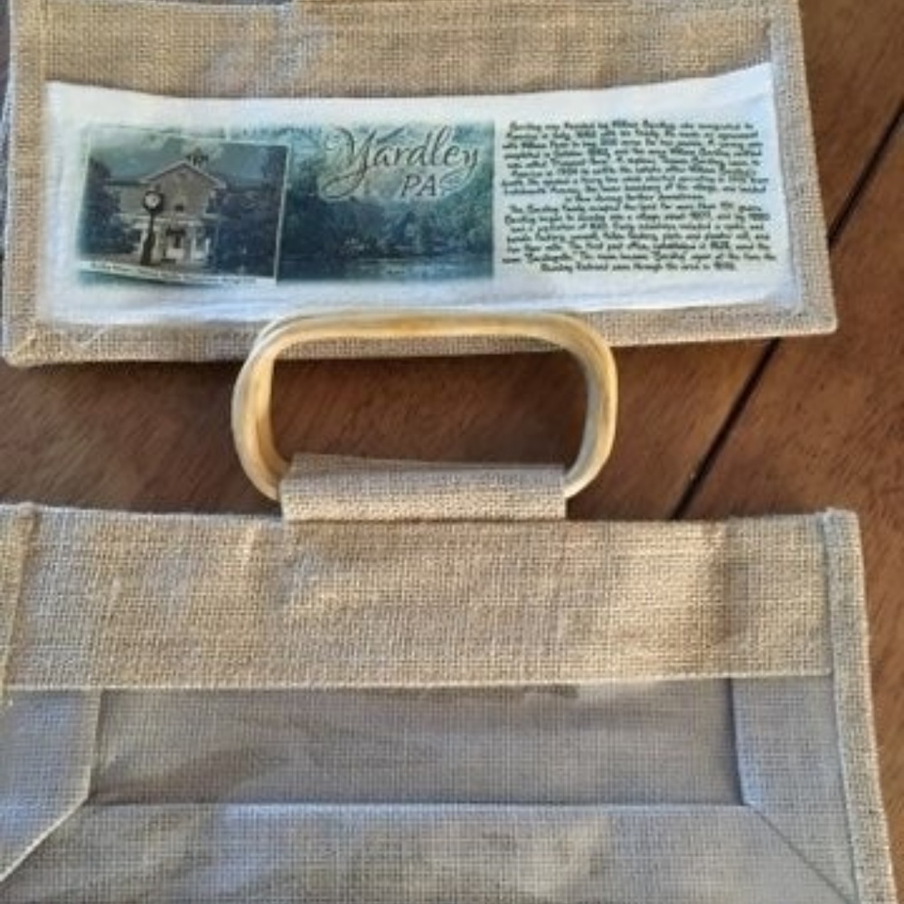 Wine Bottle Tote Purse Linen Yardley PA